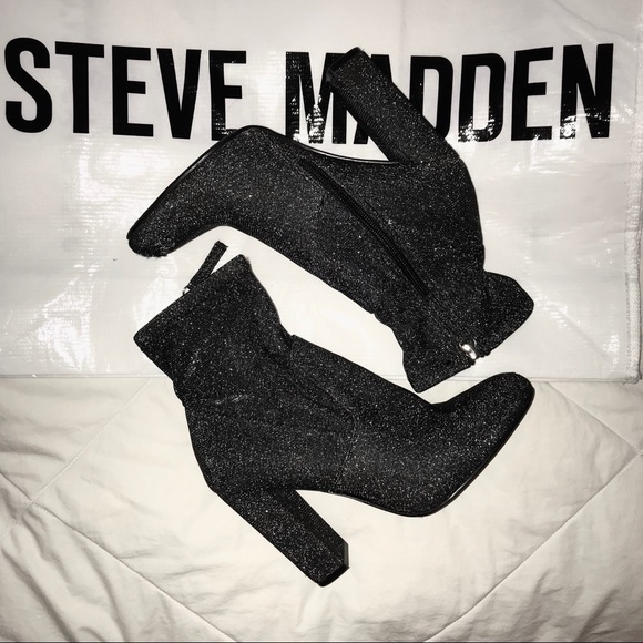 Steve Madden Edit sock bootie - Picture 2 of 11
